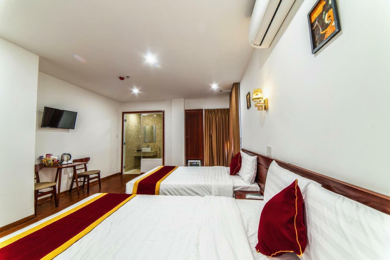 Le Centre Pleiku Hotel Bagian luar foto